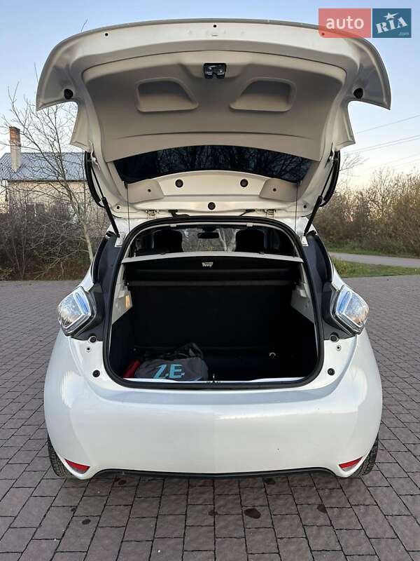 Хетчбек Renault Zoe 2015 в Львові