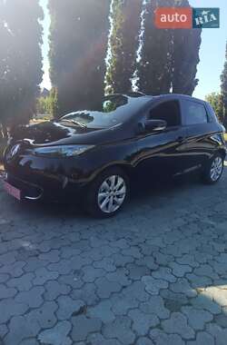 Хэтчбек Renault Zoe 2017 в 