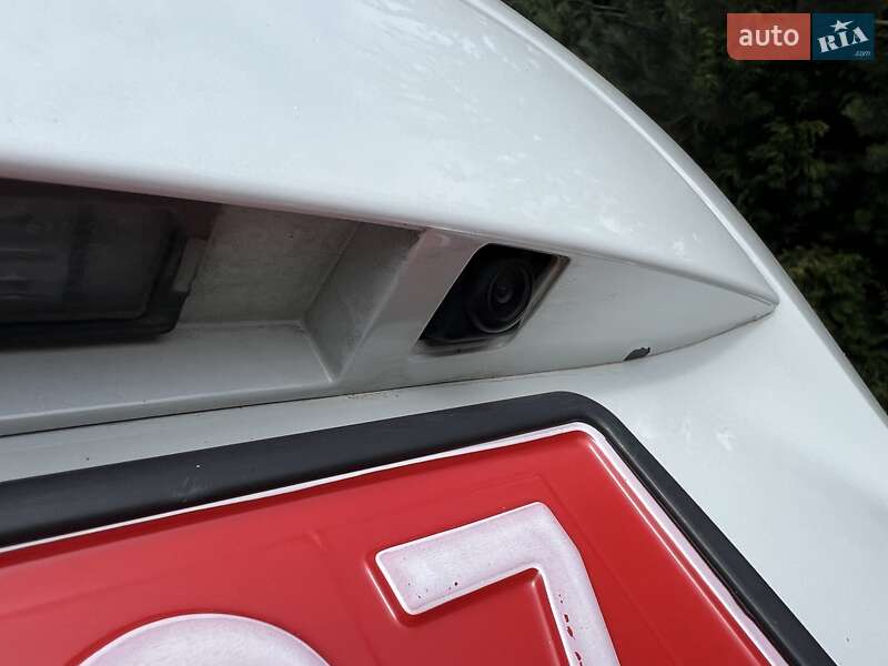 Хэтчбек Renault Zoe 2015 в Ровно