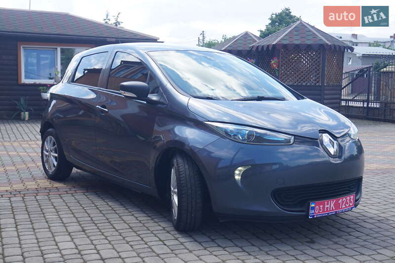 Хэтчбек Renault Zoe 2017 в Самборе
