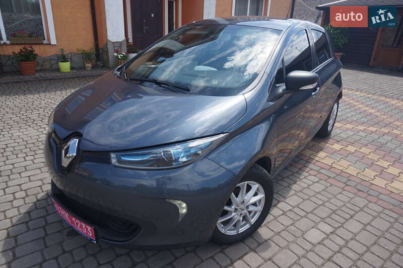 Хэтчбек Renault Zoe 2017 в Самборе