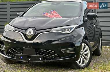 Хэтчбек Renault Zoe 2022 в 