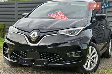 Хэтчбек Renault Zoe 2022 в 