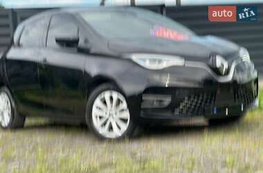 Хэтчбек Renault Zoe 2022 в 