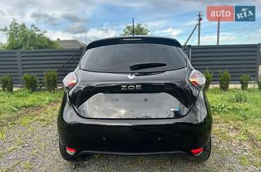 Хэтчбек Renault Zoe 2022 в 