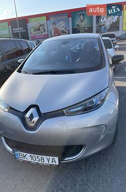 Хетчбек Renault Zoe 2015 в Рівному