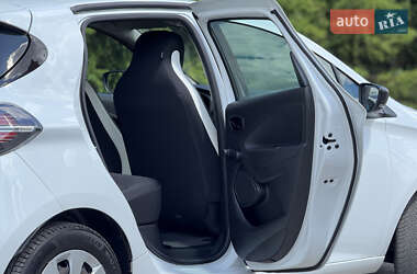 Хэтчбек Renault Zoe 2019 в 