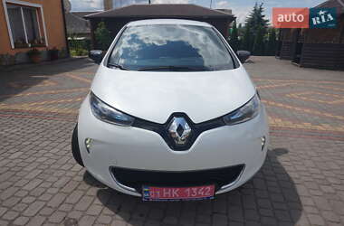 Хетчбек Renault Zoe 2016 в 