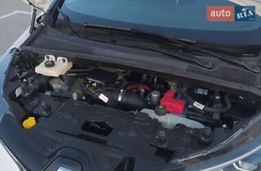 Хетчбек Renault Zoe 2020 в 