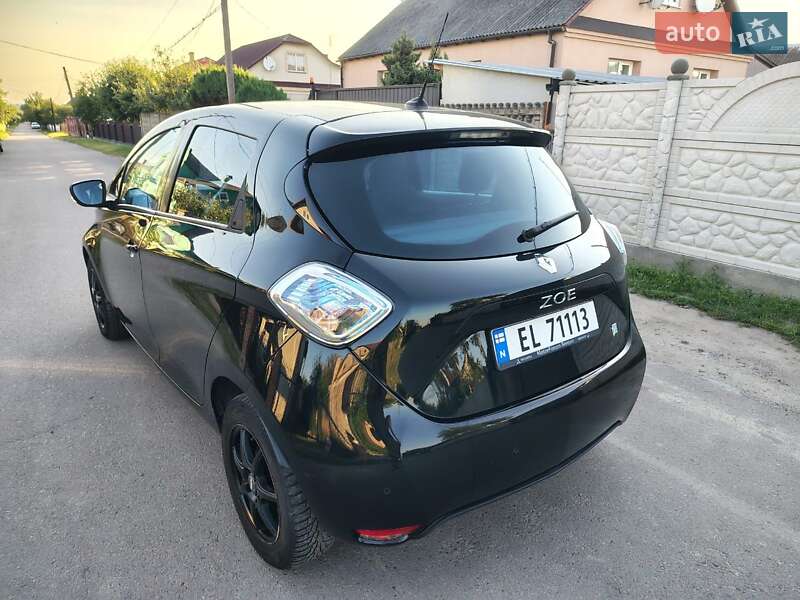 Хэтчбек Renault Zoe 2015 в Дубно