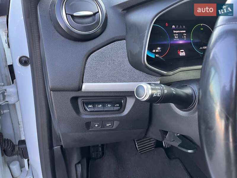 Хэтчбек Renault Zoe 2021 в Калуше