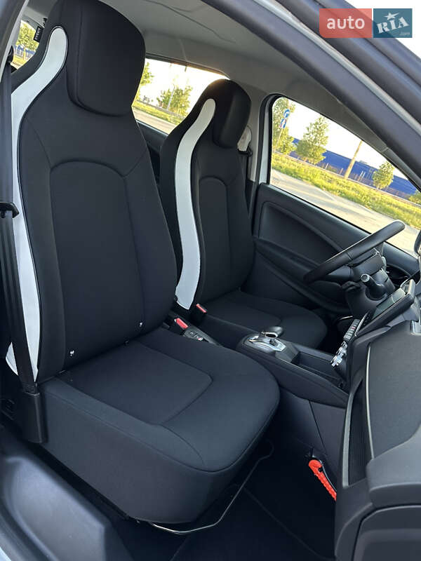 Хэтчбек Renault Zoe 2020 в Ровно