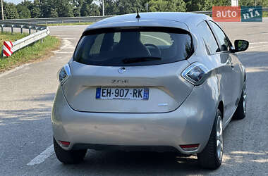 Хэтчбек Renault Zoe 2017 в 