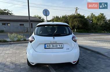 Хэтчбек Renault Zoe 2020 в 