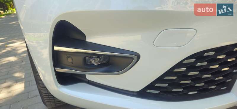 Хэтчбек Renault Zoe 2021 в Тернополе