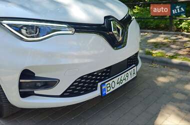 Хэтчбек Renault Zoe 2021 в 