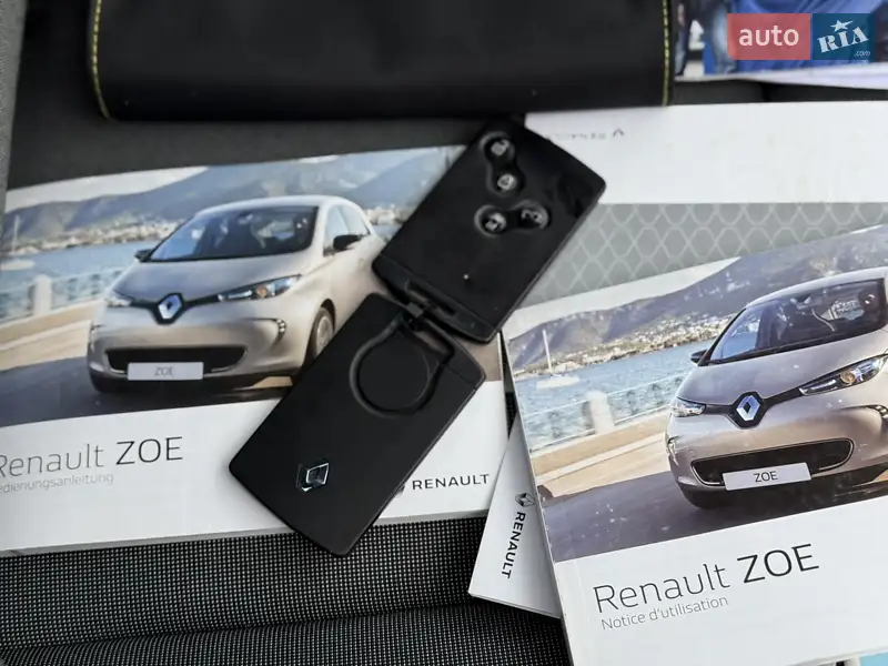 Хэтчбек Renault Zoe 2016 в Дубно документ