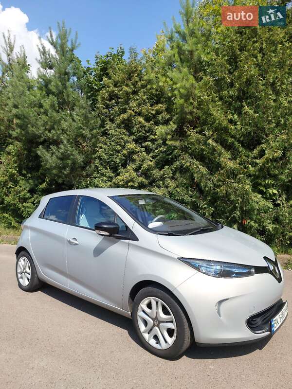 Хэтчбек Renault Zoe 2015 в Ровно