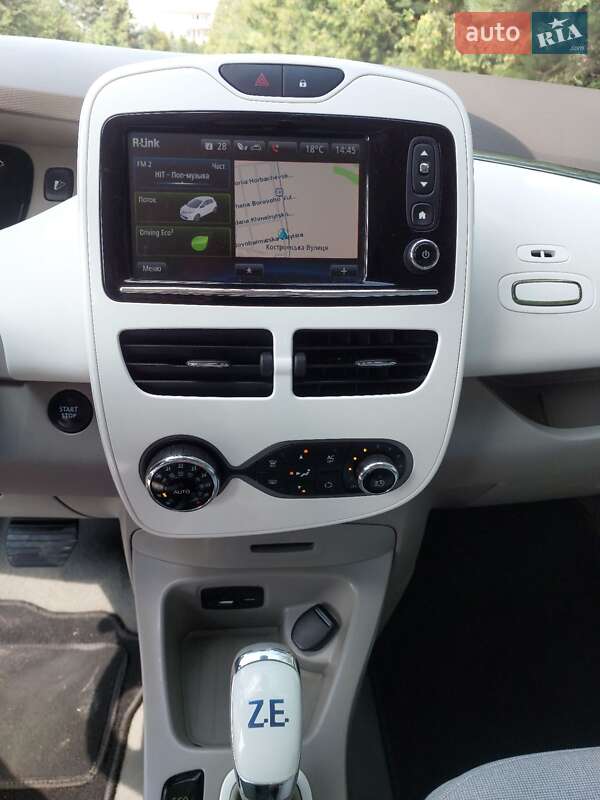 Хэтчбек Renault Zoe 2015 в Ровно