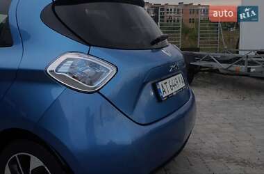 Хетчбек Renault Zoe 2017 в 