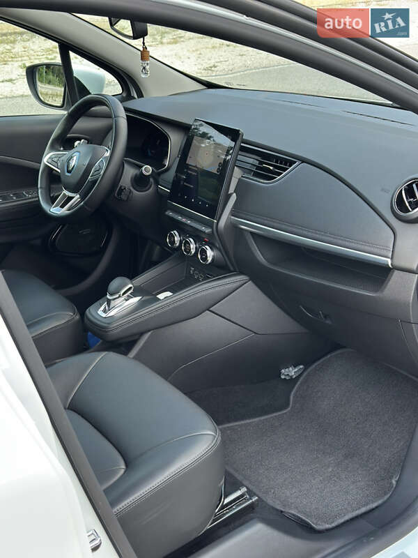 Хетчбек Renault Zoe 2019 в Дніпрі