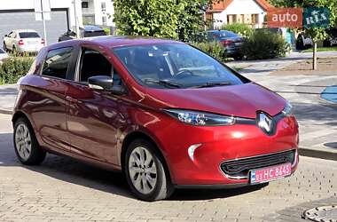 Хетчбек Renault Zoe 2017 в 