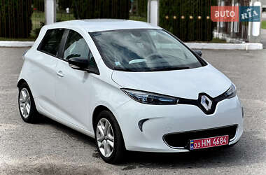 Хэтчбек Renault Zoe 2019 в 