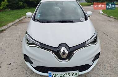 Хэтчбек Renault Zoe 2021 в 