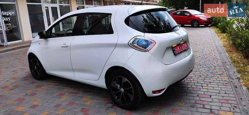 Хэтчбек Renault Zoe 2017 в Кременчуге фото 6 Хэтчбек Renault Zoe 2017 в Кременчуге