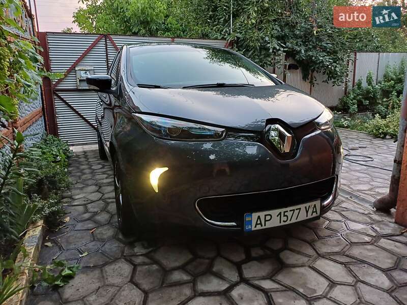 Хетчбек Renault Zoe 2017 в Запоріжжі
