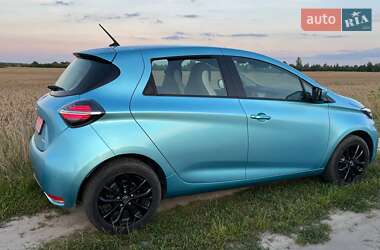 Хэтчбек Renault Zoe 2021 в 