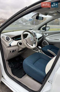 Хэтчбек Renault Zoe 2014 в 