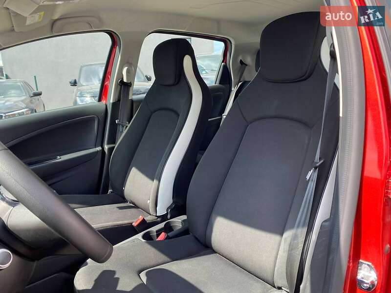 Хэтчбек Renault Zoe 2020 в Львове