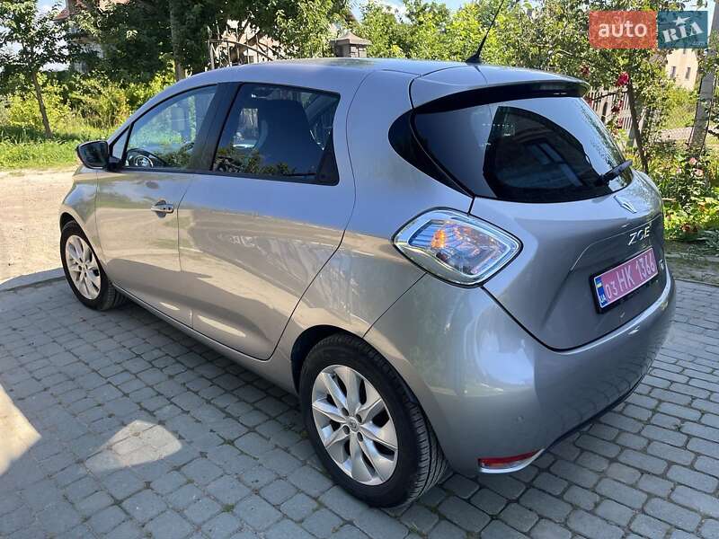 Хэтчбек Renault Zoe 2015 в Львове