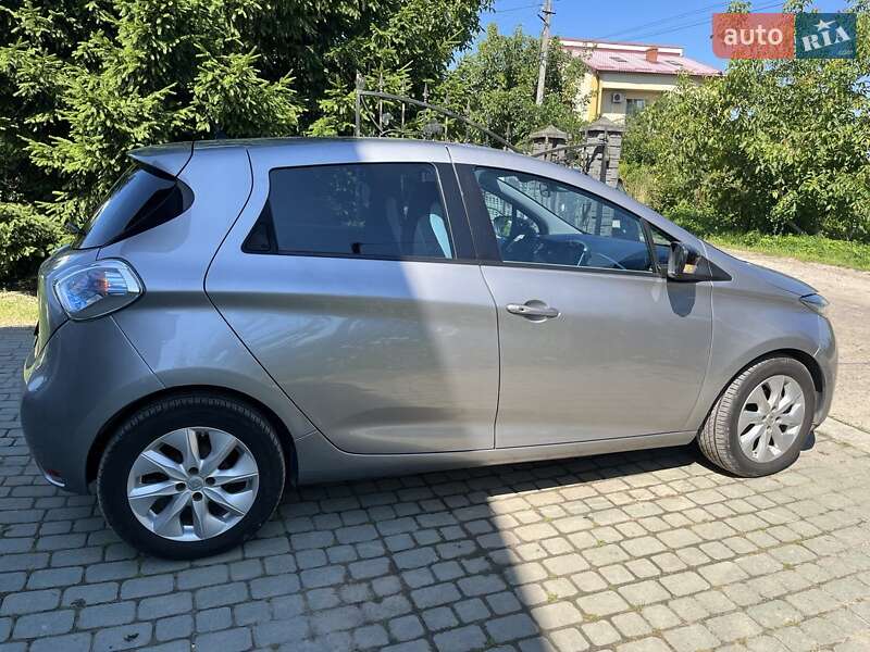 Хэтчбек Renault Zoe 2015 в Львове