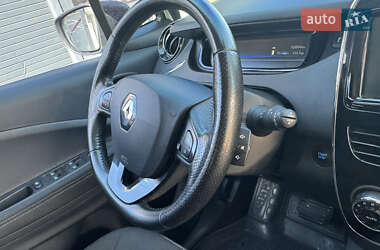 Хэтчбек Renault Zoe 2018 в 