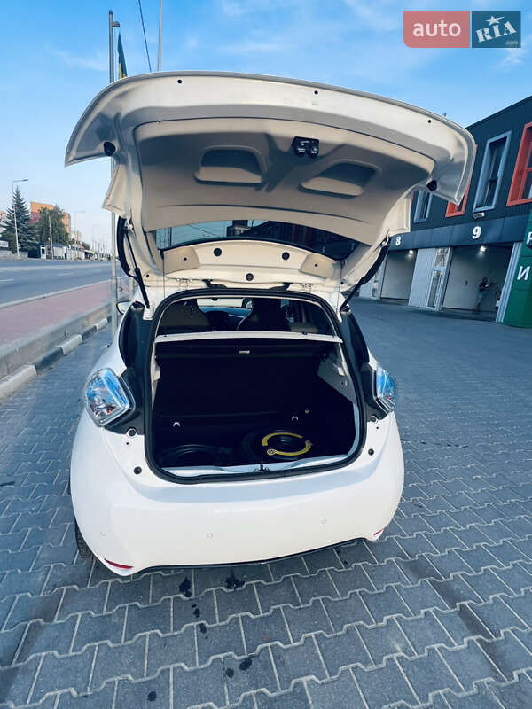 Хэтчбек Renault Zoe 2016 в Тернополе