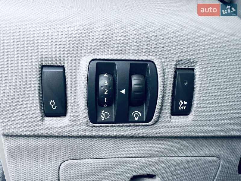 Хэтчбек Renault Zoe 2016 в Тернополе