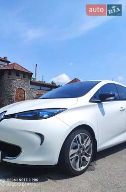 Хэтчбек Renault Zoe 2016 в Киеве