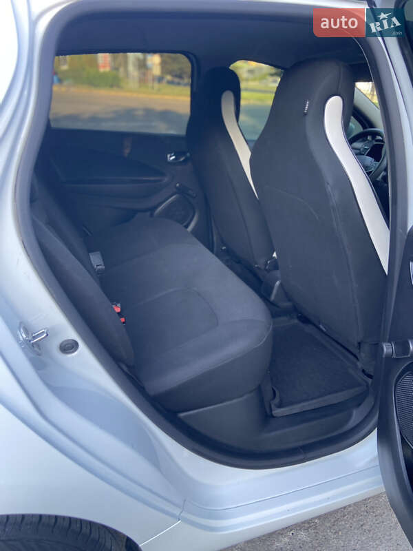 Хетчбек Renault Zoe 2021 в Луцьку фото 14 Хетчбек Renault Zoe 2021 в Луцьку