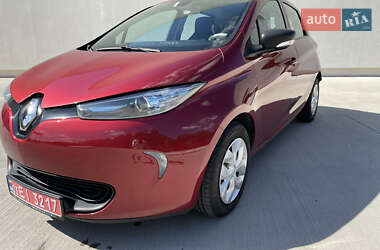 Хэтчбек Renault Zoe 2018 в 