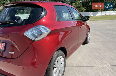 Хэтчбек Renault Zoe 2018 в 