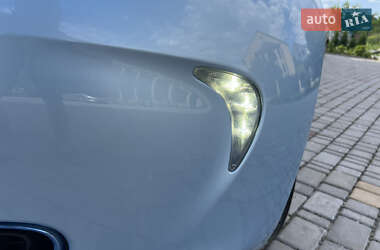 Хэтчбек Renault Zoe 2013 в 