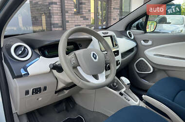 Хэтчбек Renault Zoe 2013 в 
