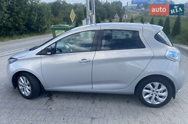 Хэтчбек Renault Zoe 2016 в 