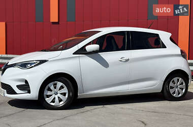 Хэтчбек Renault Zoe 2021 в 
