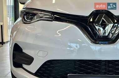 Хэтчбек Renault Zoe 2020 в 