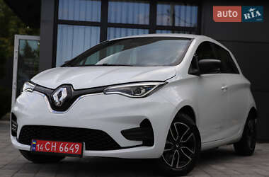 Хэтчбек Renault Zoe 2022 в 
