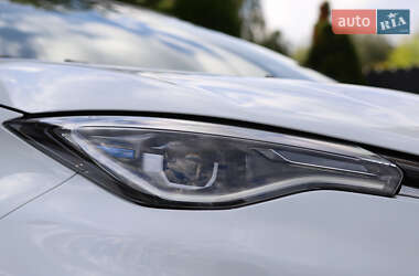 Хэтчбек Renault Zoe 2022 в 