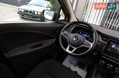 Хэтчбек Renault Zoe 2022 в 